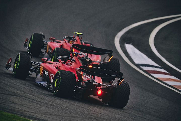 H Ferrari του 2024 είναι 7 δέκατα ταχύτερη από την SF-23 στον προσομοιωτή του Μαρανέλο