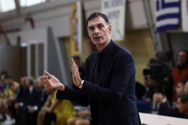 Μπαρτζώκας: “Παίξαμε αργά την Πέμπτη, ταξιδέψαμε, παίξαμε μεσημέρι Σαββάτου χωρίς προπόνηση”