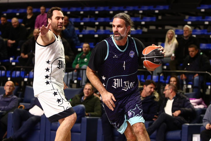 Ο Φραγκίσκος Αλβέρτης έβαλε το πρώτο τρίποντο που εκτέλεσε στο All-Star Game των παλαιμάχων