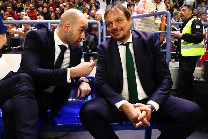 Αταμάν για Σπανούλη: “Δεν κατάφερα να τον πάρω παίκτη, τον έχω τώρα assistant coach”