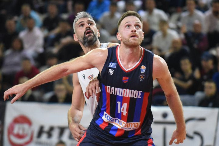 Με την ψυχή στο στόμα ο Πανιώνιος, πέρασε από τη Λαμία και συνεχίζει μόνος στην κορυφή της Elite League