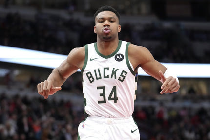 Μπακς – Σπερς 132-119: Ρεκόρ καριέρας ο Γιάννης Αντετοκούνμπο, “φωτιά” ο Λίλαρντ και πέντε σερί νίκες για το Μιλγουόκι