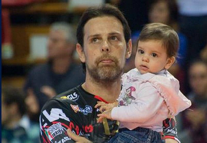 Ράγισε καρδιές πρώην παίκτης του Ολυμπιακού