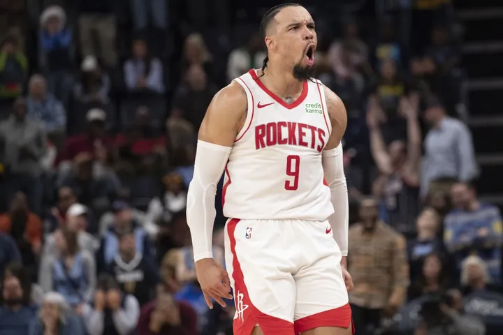 NBA, Ρόκετς – Γουόριορς 131-116: Το Χιούστον πάτησε το Γκόλντεν Στέιτ με σούπερ τριάδα και μείωσε σε 3-2