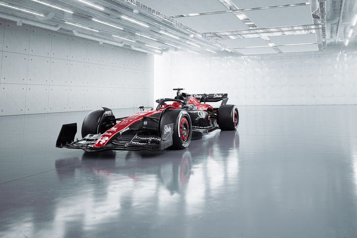 Πότε θα αποκαλυφθούν οι νέες Williams και Sauber του 2024