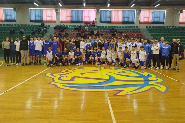 Ο Βασίλης Σπανούλης στο Christmas Camp της ΕΟΚ