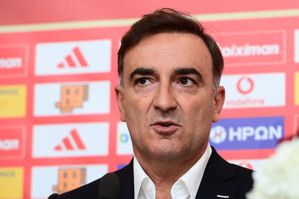 Ολυμπιακός: Αυτή είναι η φιλοσοφία του Καρβαλιάλ που αγαπάει το ελκυστικό ποδόσφαιρο