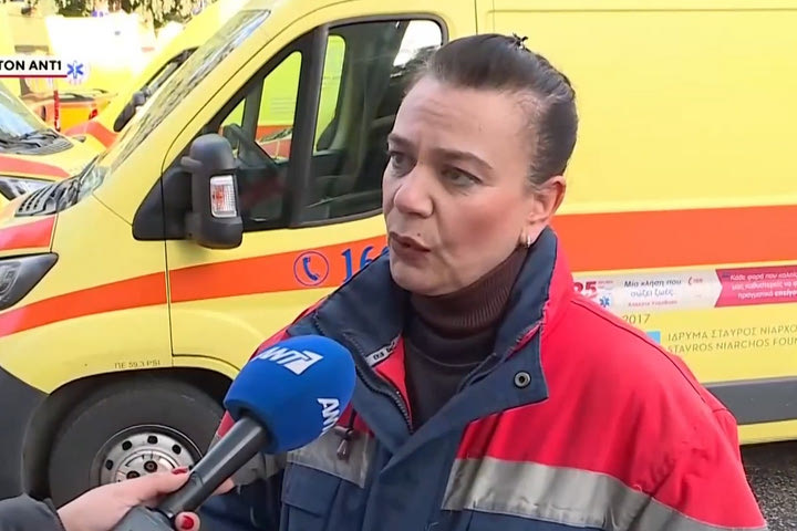 Διασώστρια ΕΚΑΒ: “Δώσαμε μάχη στο ασθενοφόρο για να κρατηθεί στη ζωή ο 31χρονος αστυνομικός”