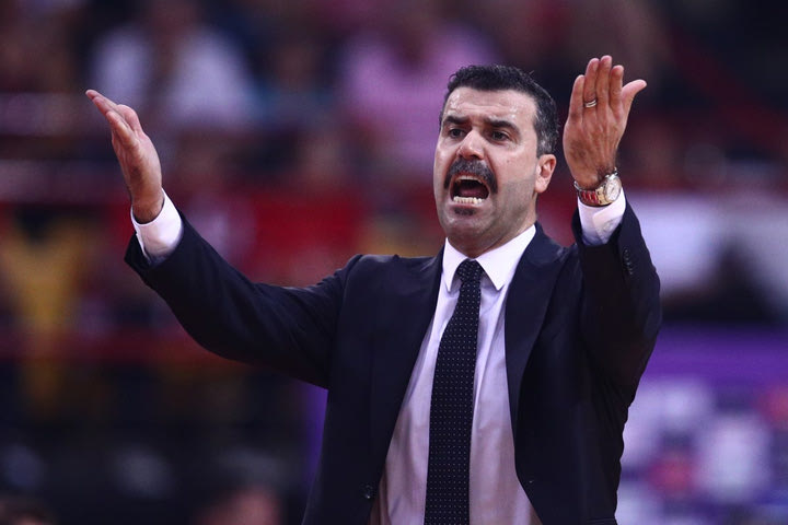 Ο Τζαν αποκάλυψε ότι η Εφές θέλει άλλη μία προσθήκη και υποκλίθηκε στην κουλτούρα των Σέρβων