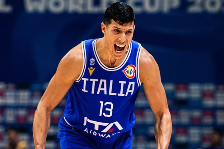 Σιμόνε Φοντέκιο: Τι λέει για το μέλλον του ο παίκτης που θέλει σαν τρελή όλη η Ευρώπη