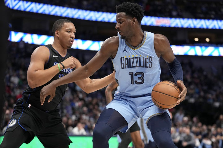 NBA: Οι Γκρίζλις πλήγωσαν τους -χωρίς Ντόντσιτς- Μάβερικς, που σούταραν με μόλις 37%