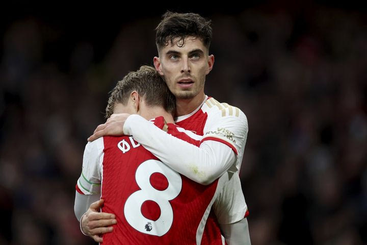 Άρσεναλ: “Θα συνεχίσουμε να παίζουμε στις διοργανώσεις της UEFA”