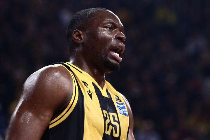 Τέλος ο Καμπενγκέλε από την ΑΕΚ Betsson