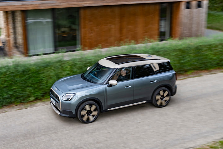 Αυτά είναι τα χαρακτηριστικά που κάνουν το νέο “βασικό” MINI Countryman να ξεχωρίζει ανάμεσα στα SUV.