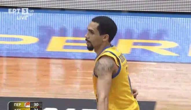 Τα τρίποντα του Περιστερίου bwin κόντρα στην ΑΕΚ Betsson