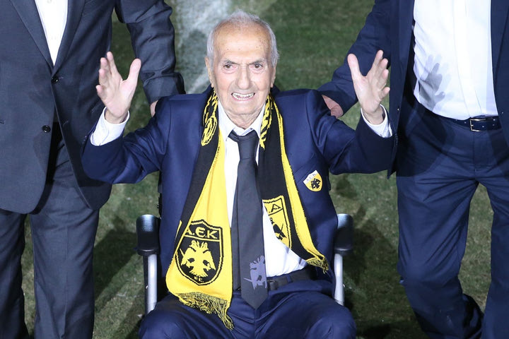 Νεστορίδης: Όταν μπήκε πρώτος στην OPAP Arena και γνώρισε την αποθέωση από τον κόσμο της ΑΕΚ