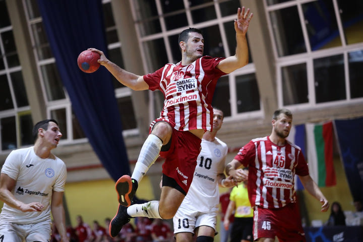 Oλυμπιακός- Τρογκίρ 36-28: Θριαμβευτικά στους “16” του EHF European Cup οι ερυθρόλευκοι