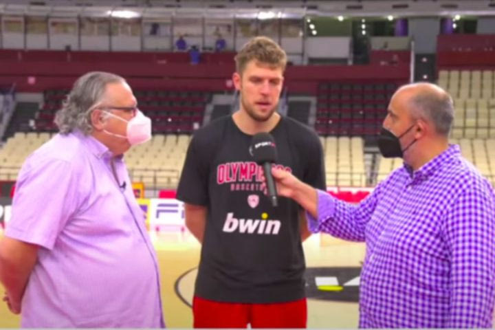 Ο Βεζένκοβ στο SPORT24: “Στον Ολυμπιακό είσαι υποχρεωμένος να κερδίζεις”