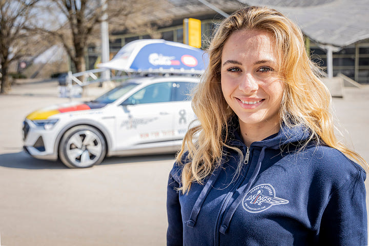 Η νεαρή Γερμανίδα που ξεγέλασε το θάνατο το 2018, τώρα βαδίζει στα χνάρια του Φερστάπεν