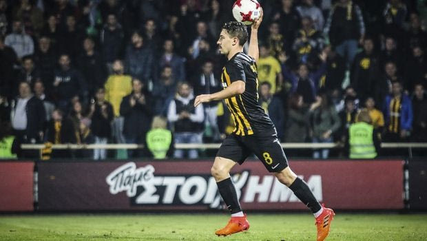 Σιμόες: “Έμαθα για Βαλένθια, θέλω το πρωτάθλημα με την ΑΕΚ”