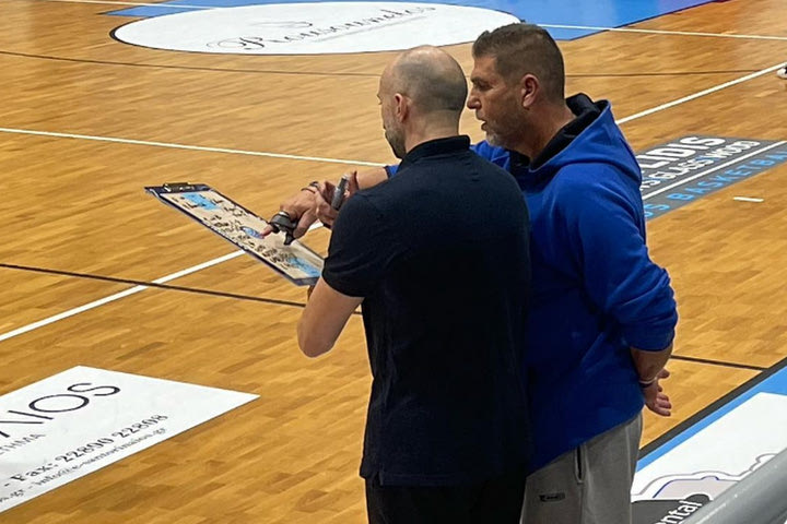Ο Σκαραφίγκας ανακοινώθηκε από τη Μύκονο και έπιασε δουλειά