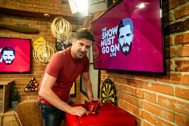 LIVE Show Must Go On με απολογισμό για το φινάλε των μεταγραφών, την πρόκριση του Παναθηναϊκού και το ρεπορτάζ του μπάσκετ