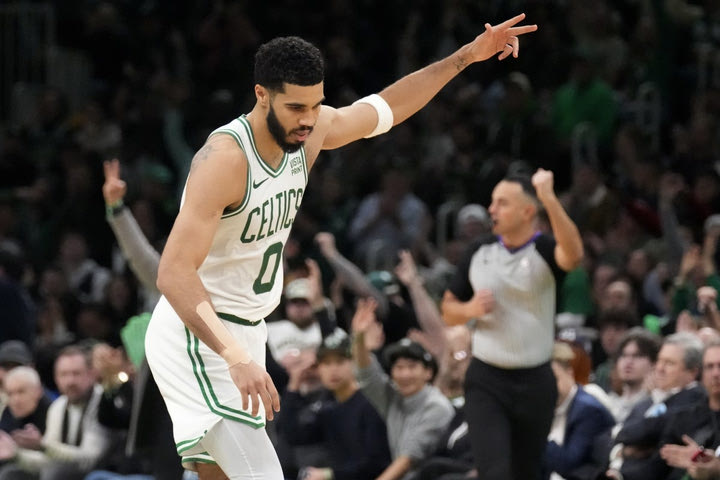 NBA, τα αποτελέσματα της βραδιάς: Εμφατικοί Σέλτικς στο Πόρτλαντ, οι Γουόριορς επικράτησαν των Σπερς