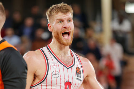 Ο Ολυμπιακός δεν έπρεπε να πάει το ματς στα σουτ που αγαπάει ο Μάικ Τζέιμς