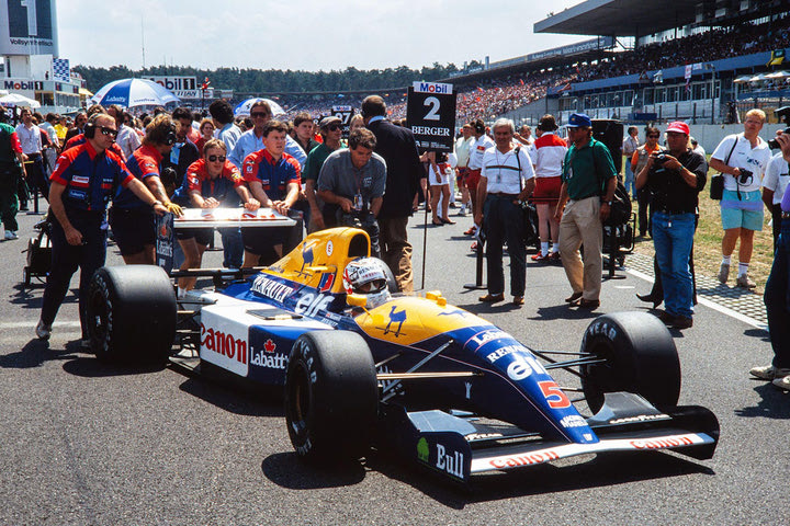 Τα μυστικά των Top5 μυθικών μονοθεσίων του Άντριαν Νιούι στην ιστορία της F1