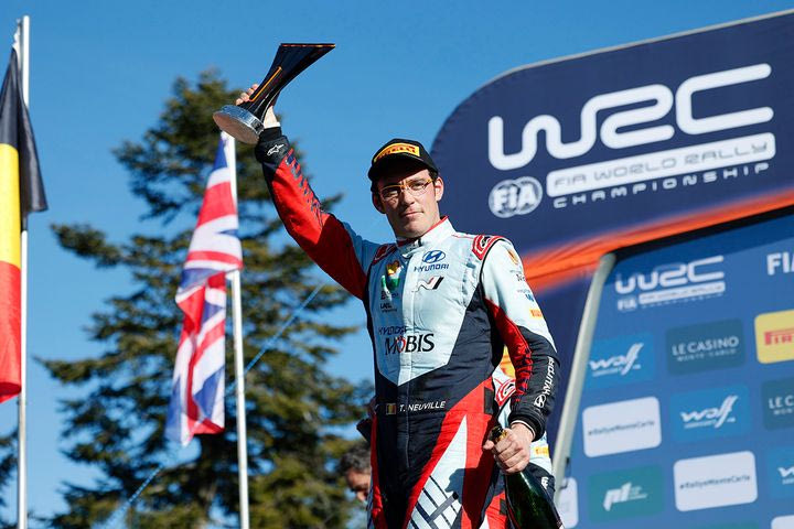 WRC: Ο Τιερί Νεβίλ κέρδισε τον Οζιέ μέσα στο Μόντε Κάρλο