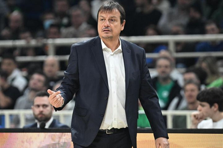 Αταμάν: “Κάναμε τέλειο ματς στην άμυνα, πρέπει να παίξουμε καλύτερα στην επίθεση στα εκτός έδρας ματς”