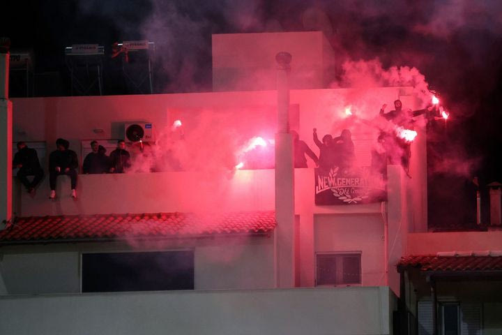 ΟΦΗ: Πάρτι στα μπαλκόνια στο γκολ του Φελίπε που έκρινε το ματς
