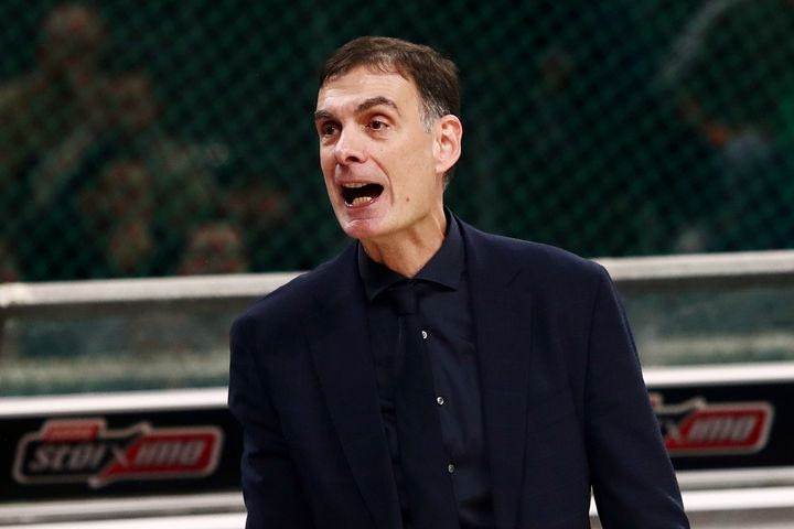 Μπαρτζώκας: “Σε ένα παιχνίδι με τόσες επαφές ο Παναθηναϊκός έκανε 15 φάουλ και οι βολές ήταν 31-14”