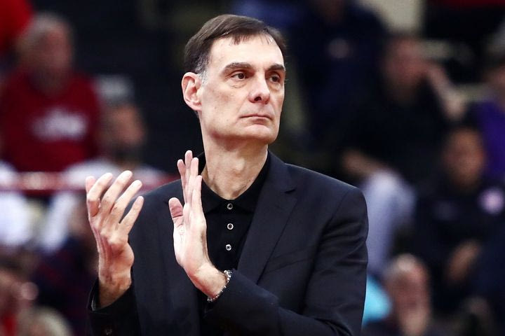 Ο Μπαρτζώκας, ο Τσόρτσιλ και τα Ελληνάκια του Ιωαννίδη