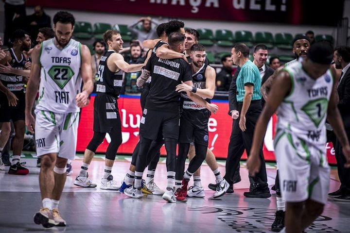 Τόφας – ΠΑΟΚ 87-88: Επική νίκη στην Τουρκία σε θρίλερ δύο παρατάσεων, στο Παλατάκι θα κριθεί η πρόκριση στους 16 του BCL