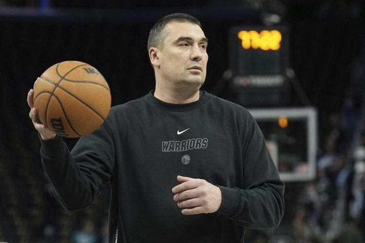 NBA: Αναβλήθηκε και το Γουόριορς – Μάβερικς λόγω του θανάτου του Ντέγιαν Μιλόγεβιτς