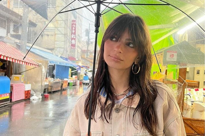 H Emily Ratajkowski δεν δίνει δεκάρα για τις γνωμούλες των άλλων