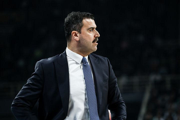 Ο Ερντέμ Τζαν επέστρεψε και επίσημα στην Τουρκ Τέλεκομ