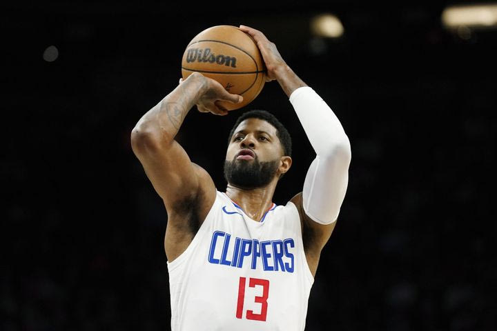NBA: Ο Πολ Τζορτζ έκανε τη δουλειά για τους Κλίπερς απέναντι στους Θάντερ με εντυπωσιακή εμφάνιση