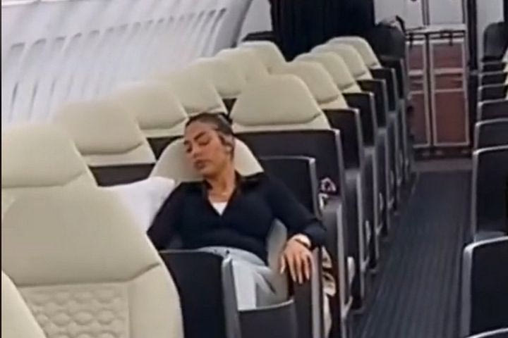 Ρονάλντο: Ολόκληρο επιβατικό αεροπλάνο μόνο για την Χεορχίνα