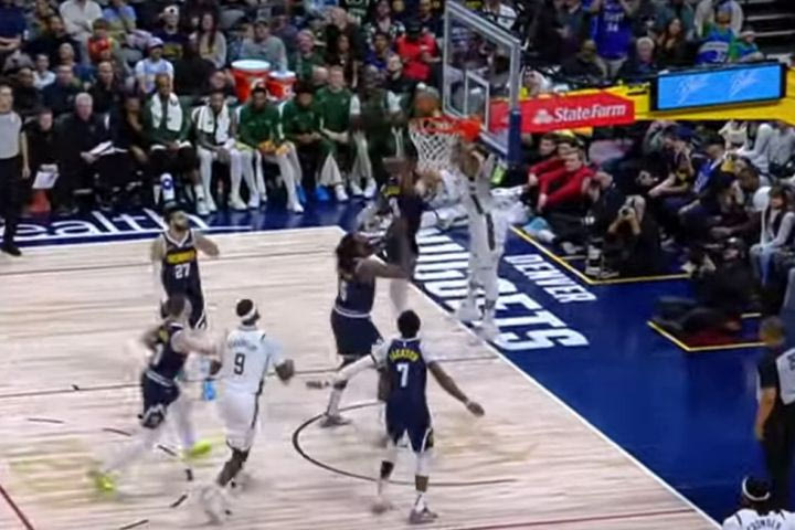 NBA: Με Γιάννη Αντετοκούνμπο και Αλπερέν Σενγκούν στην κορυφή το Top-10 της βραδιάς