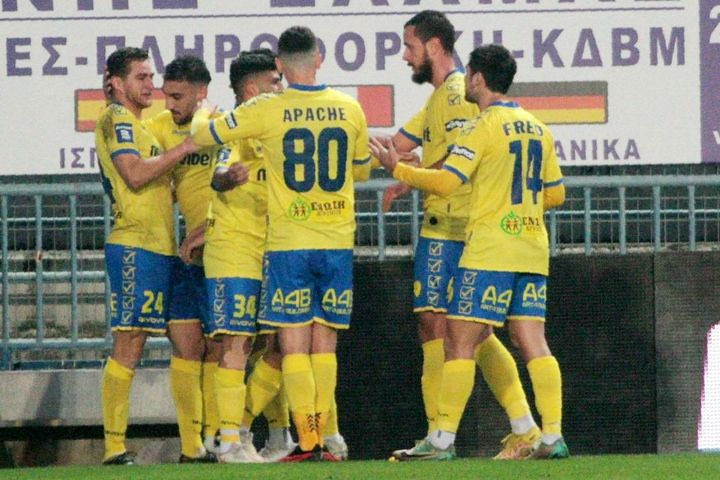 Ο Παναιτωλικός ζητά ξένους διαιτητές για τα εναπομείναντα παιχνίδια των playouts