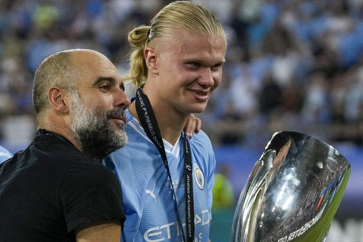 Μάντσεστερ Σίτι: Σάρωσαν στα Globe Soccer Awards οι Γκουαρδιόλα, Χάλαντ, Ρόδρι και Έντερσον