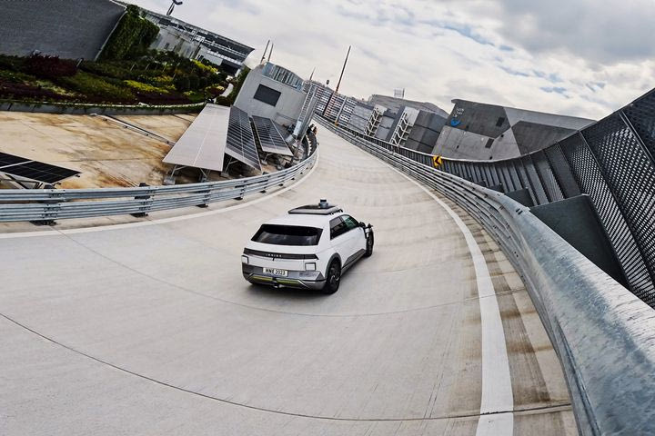 Μέσα στο 2024 το IONIQ 5 της Hyundai θα είναι ταξί χωρίς οδηγό στις ΗΠΑ