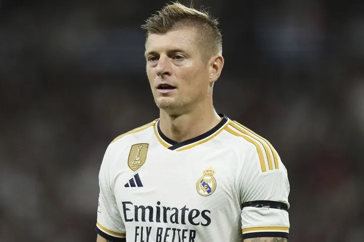 Ρεάλ Μαδρίτης: Ο Φλορεντίνο Πέρεθ επιστρατεύει τον Τόνι Κρόος – Έτοιμος για την επιστροφή του ο σπουδαίος Γερμανός