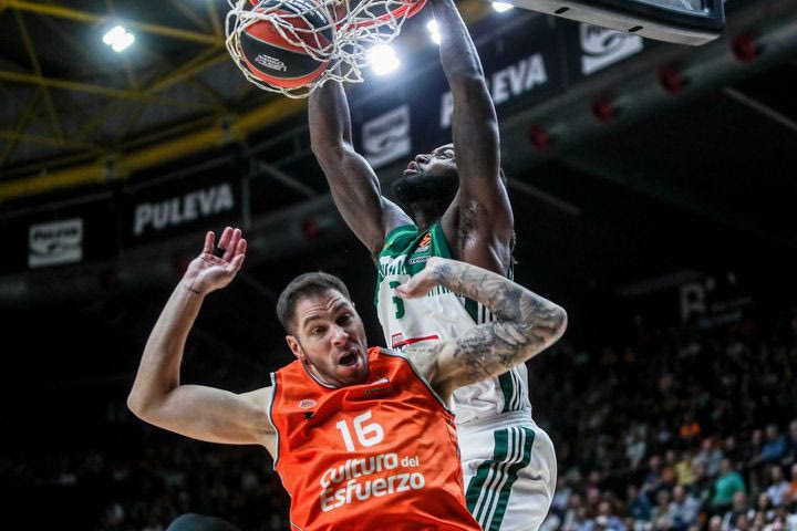Βαλένθια – Παναθηναϊκός AKTOR 81-82: Νίκη τετράδας με λυτρωτή Λεσόρ