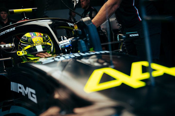 Πότε θα αποκαλυφθούν οι νέες Mercedes W15 και Alpine Α524