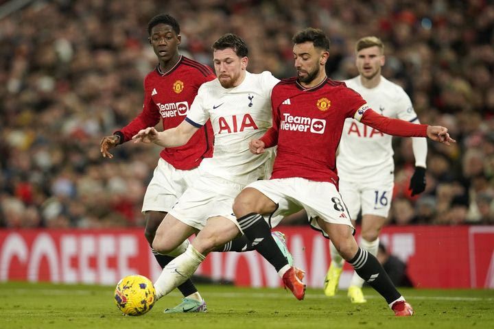 Μάντσεστερ Γιουνάιτεντ – Τότεναμ 2-2: Το σφυροκόπημα των Λονδρέζων δεν απέδωσε καρπούς