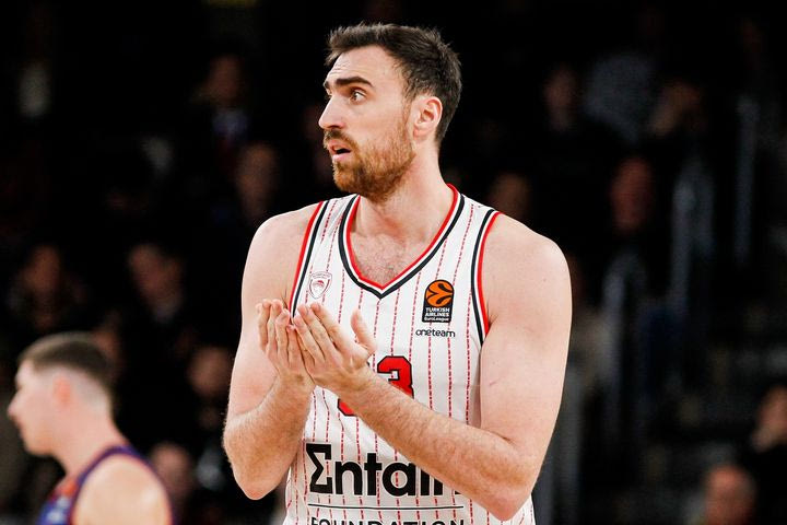 Προγνωστικά EuroLeague: Combo από το ΣΕΦ στο 2.22, με βάση το Over του Μιλουτίνοβ