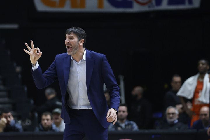 Βαλένθια: Αβέβαιο το μέλλον του Μουμπρού